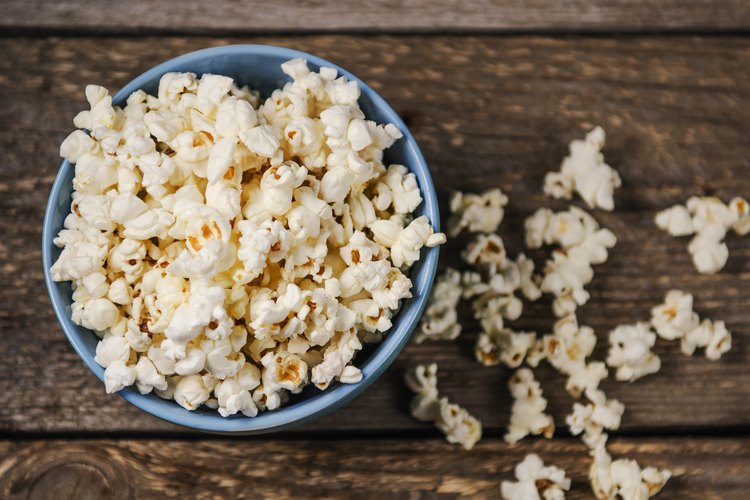 How to Make Salt and Vinegar Popcorn LEAFtv
