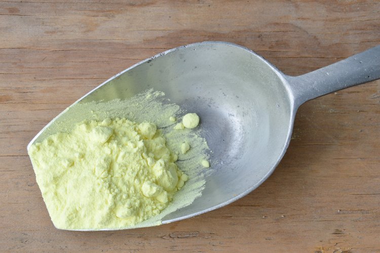 Sulfur as a Homeopathic Medicine LEAFtv