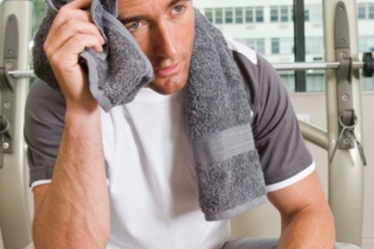 Un riesgo del sobreentrenamiento es caer en el agotamiento.