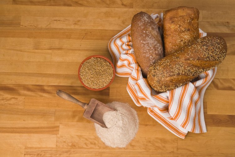 Comer pan en exceso puede causar niveles altos de triglicéridos