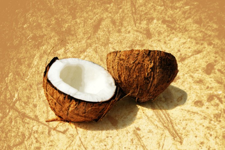El aceite de coco puede acelerar tu metabolismo y fomentar la pérdida de peso.