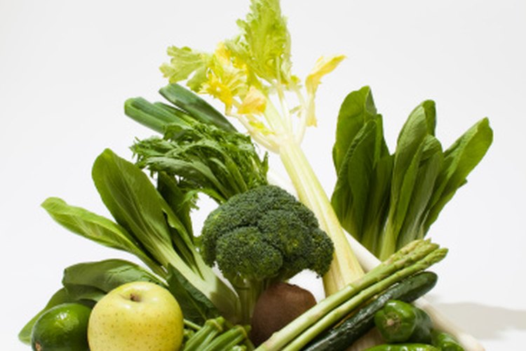 Los alimentos crudos son ideales para terminar un ayuno.
