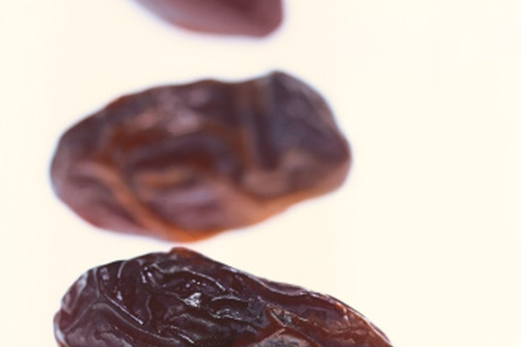 El jugo de ciruelas pasas puede ayudar a prevenir enfermedades del corazón.
