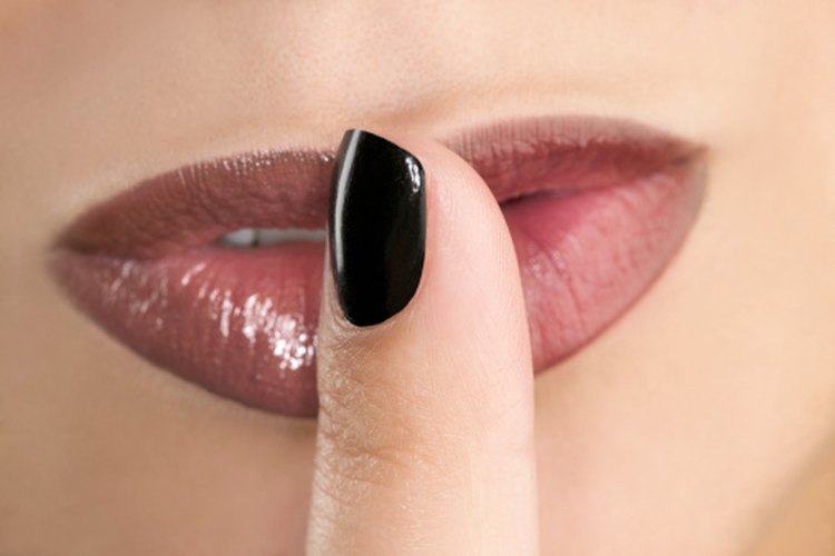 How to make black nail polish pop on brown skin - wide 7