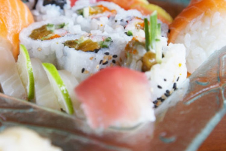 El arroz del sushi es pegajoso para que pueda unir piezas.