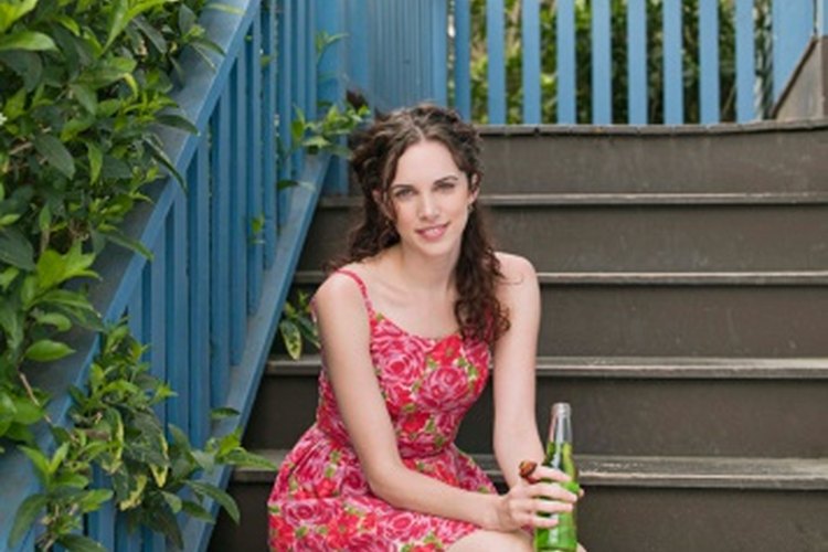 Una Bud Light tiene menos calorías que las cervezas regulares.