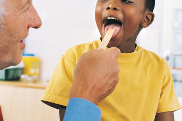 Las protuberancias en tu lengua llamadas papilas son normales.