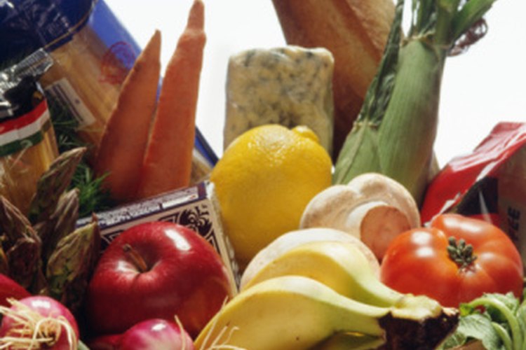 Una dieta rica en frutas y vegetales puede ayudarte a mantenerte nutrido durante el tratamiento de cáncer de hígado.