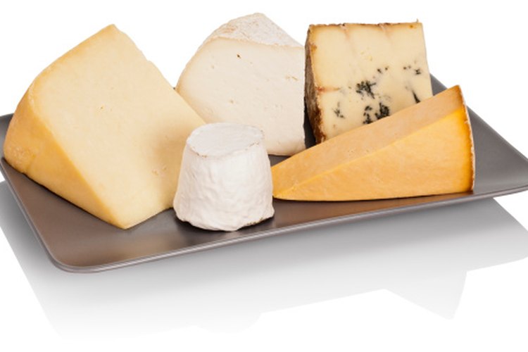 El queso es rico en L-lisina, una sustancia conocida por detener la herpes labial.