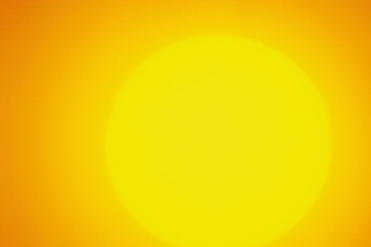 Las personas están muy familiarizadas con la luz UV, aunque no la conozcan.
