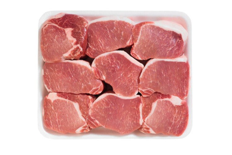Para preparar este platilllo necesitarás chuletas de cerdo frescas de alta calidad para lograr el mejor sabor.