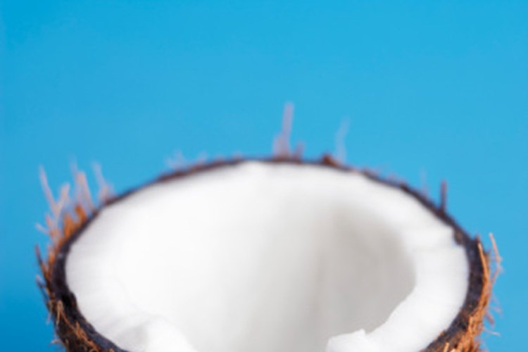 La carne de coco sin azúcar tiene un bajo contenido de carbohidratos.