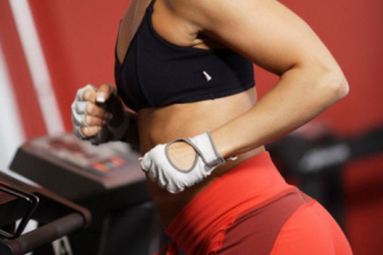 Las caminadoras ofrecen ejercicio cardiovascular y tonifican los glúteos.