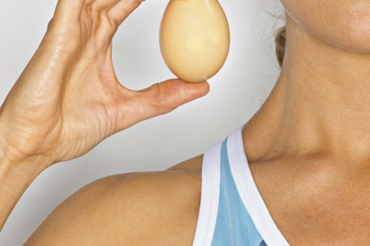 Cocinados o crudos, los huevos proveen proteínas, vitaminas B y grasas saludables omega 3.