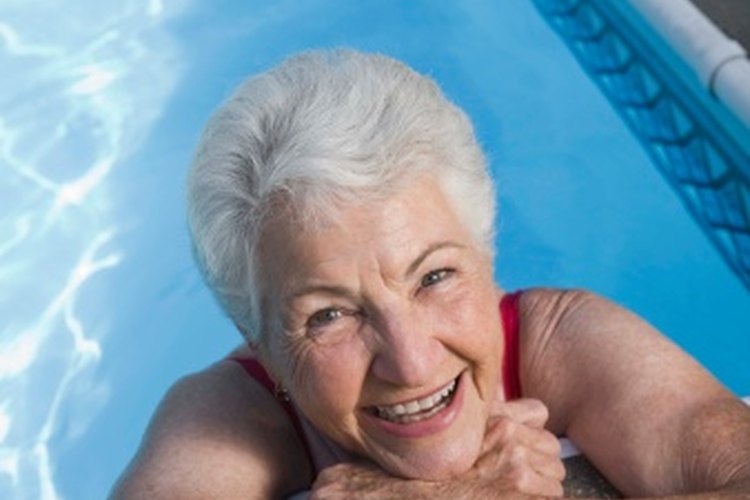 La natación te da un entrenamiento completo en todo el cuerpo.