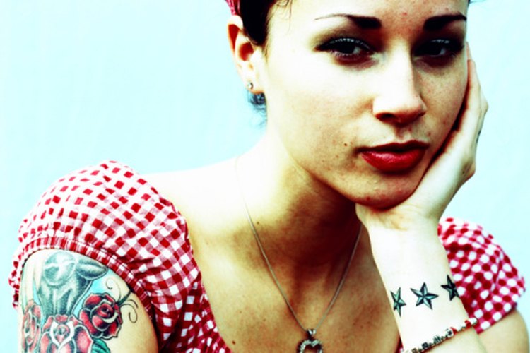 Pelarse es una parte natural del proceso de curación de un tatuaje.