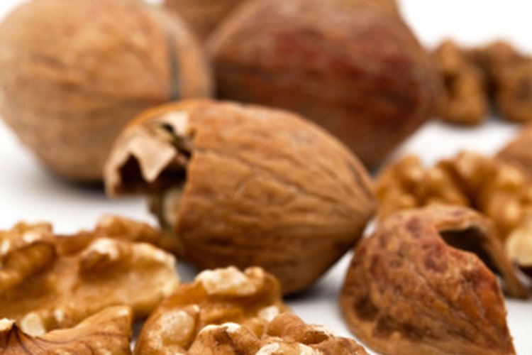 Las nueces pueden reducir la cantidad de hierro que tu cuerpo absorbe de los alimentos.