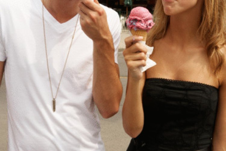 Luego de la extracción de un diente, aún puedes disfrutar de un helado.