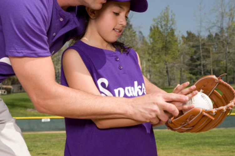 Las reglas de softbol de lanzamiento rápido de 10U ayudarán a ejecutar un juego eficiente y justo.