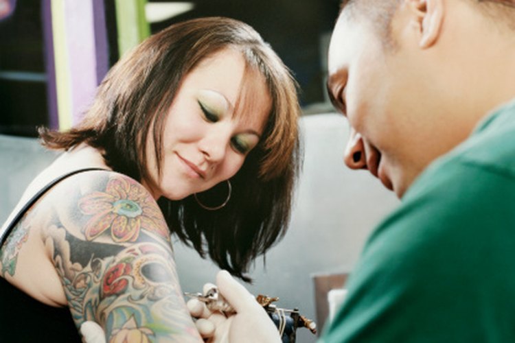 Vale la pena preguntar sobre posibles retoques cuando te estés haciendo tu tatuaje.