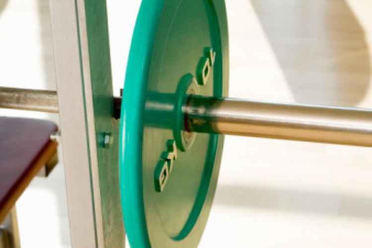 Puedes hacer pesas dos días seguidos, siempre y cuando planees tu entrenamiento apropiadamente.