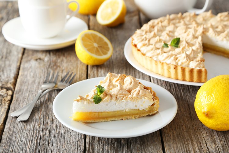 How to Freeze a Lemon Meringue Pie LEAFtv