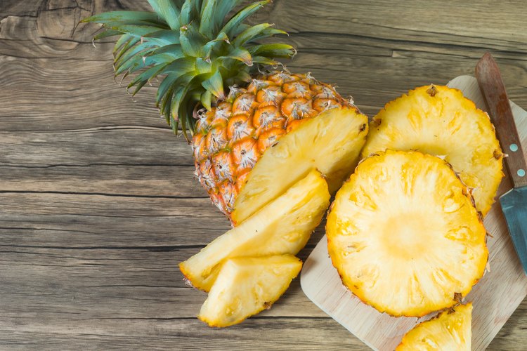 How to Ripen a Pineapple: Quick and Easy Tips - The Kitchen Community