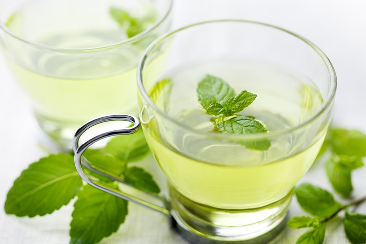 how-to-brew-fresh-mint-tea-leaftv