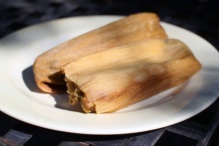 How to Steam a Tamale Without a Steamer Basket LEAFtv