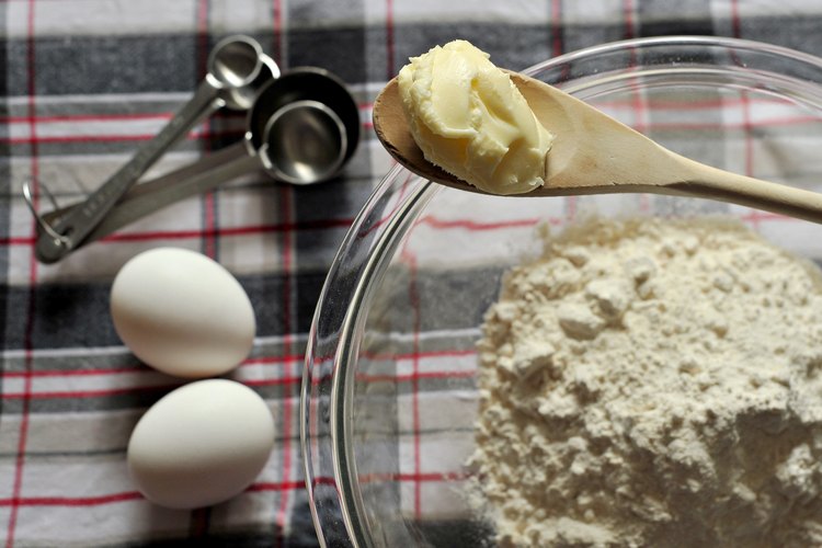 how-to-make-butter-with-a-kitchenaid-mixer-leaftv