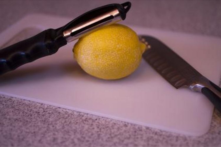 How to Zest a Lemon Without a Zester | LEAFtv