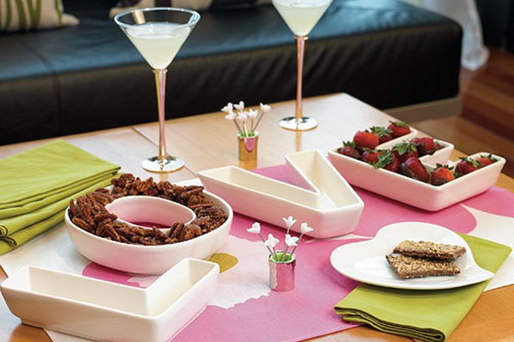 Prepara una cena romántica.
