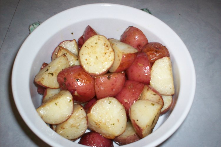 Papas rojas asadas perfectas.
