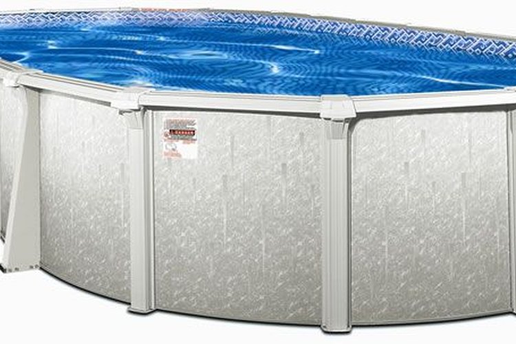 Es muy frustrante descubrir que el nivel de agua de la piscina disminuye y no puedes encontrar la ubicación exacta de la pérdida.