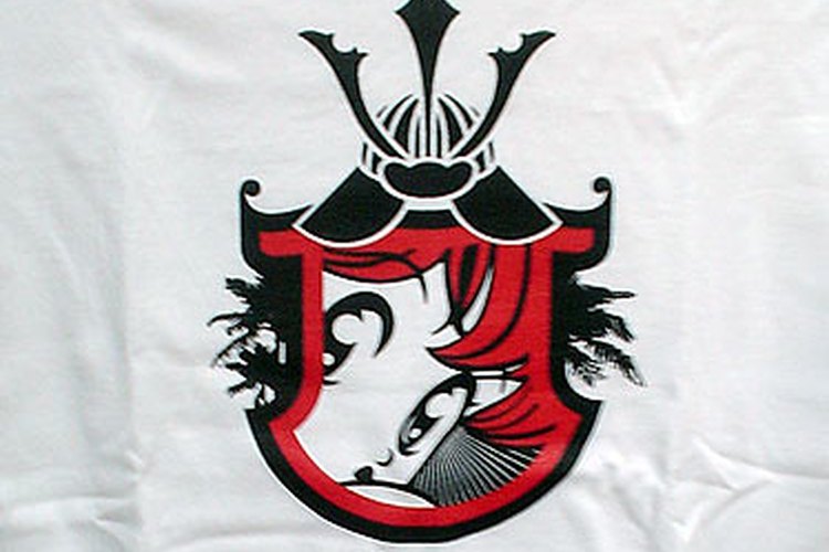 La serigrafía es una manera de estampar gráficos en camisetas.