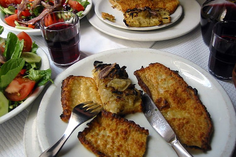 El segundo plato está compuesto por comidas más contundentes.