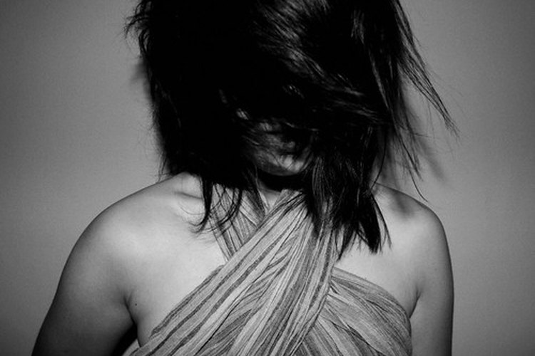 La melaza puede ayudar al crecimiento de un cabello sano.