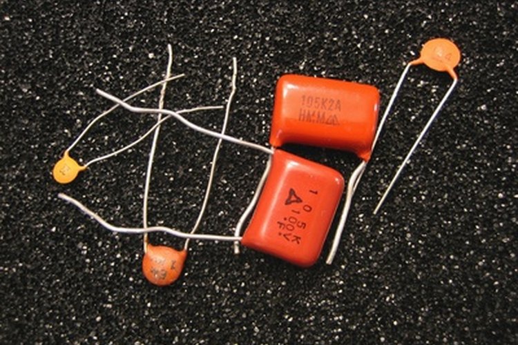 Capacitores de Mylar.