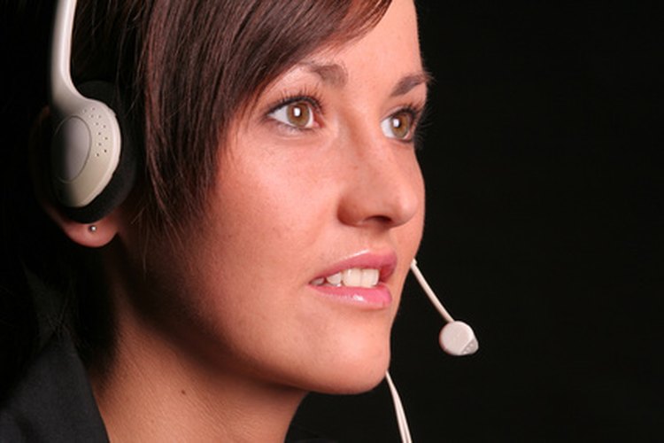 Deben estar capacitados para responder todas las consultas del cliente.