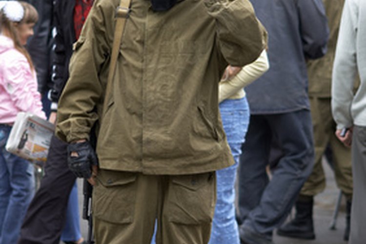 Hay ventajas y desventajas en ser esposa de un militar.