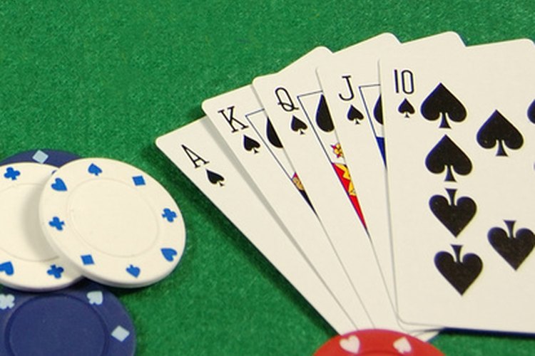 Los crupier del casino deben entender las reglas de los juegos de mesa.