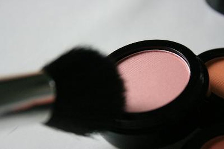 Puedes colocarte en la industria de belleza.