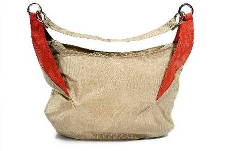 Fíjate en algunas características para saber que estás comprando una Versace auténtica.