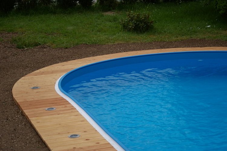 Las piscinas pequeñas funcionan para uso interior y exterior.
