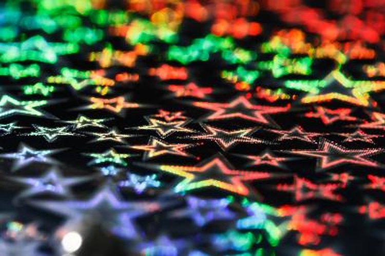 Aprende cómo funcionan las estrellas que brillan en la oscuridad.