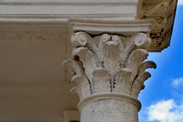 Las columnas corintias caracterizan las casas de estilo italiano.