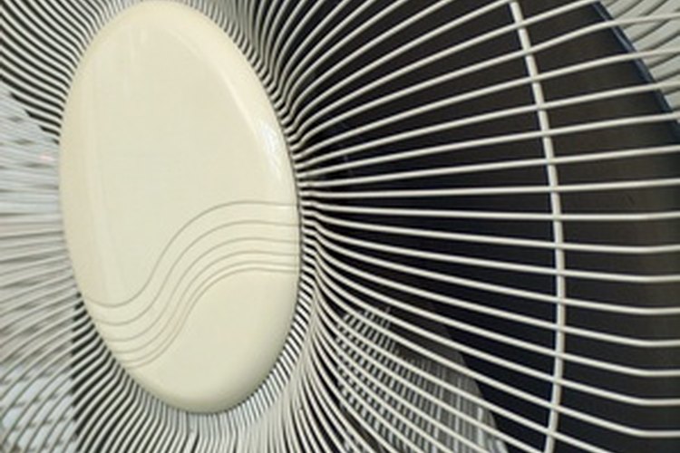 Los ventiladores domésticos se deben limpiar para quitarles el polvo.
