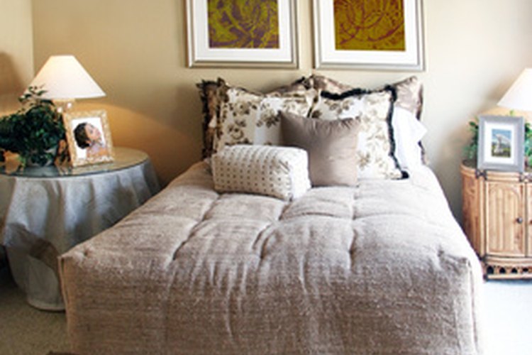 Las fundas de almohadas son cubiertas decorativas.