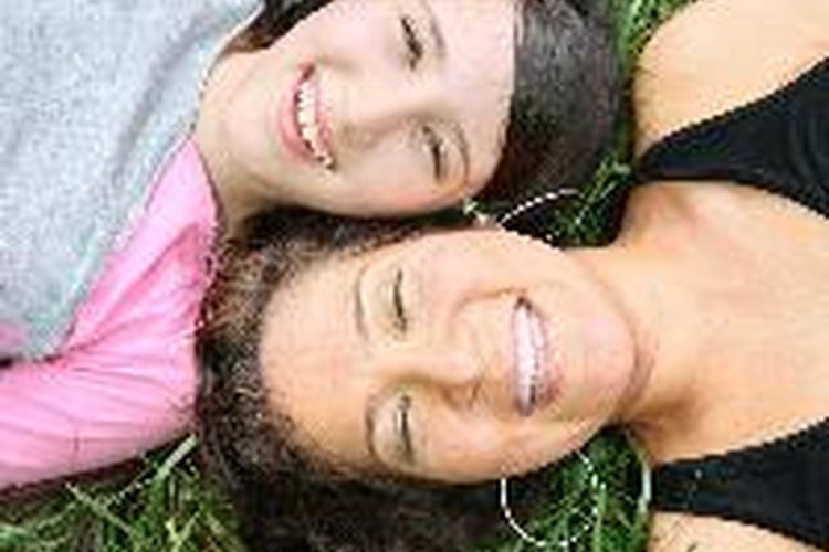Quieres sentirte unido a tu hijo adolescente.
