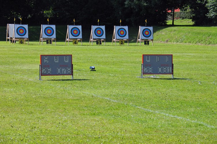 Practica tus habilidades en arquería en el área de St. Louis.